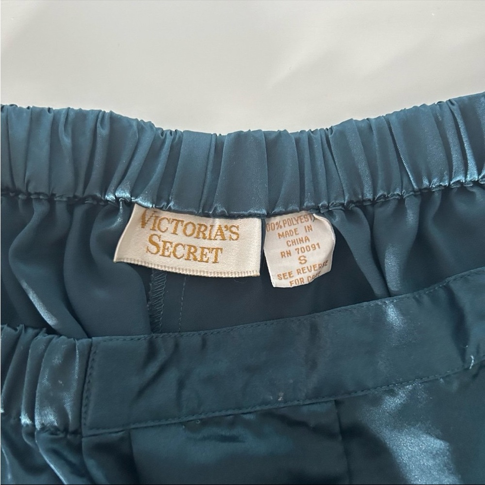 Silky gold tag VS sleep shorts